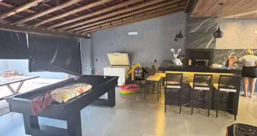 Rancho com 4 dormitórios à venda, 480 m² por R$ 950.000 - Condomínio Lago e Sol - Fronteira/MG