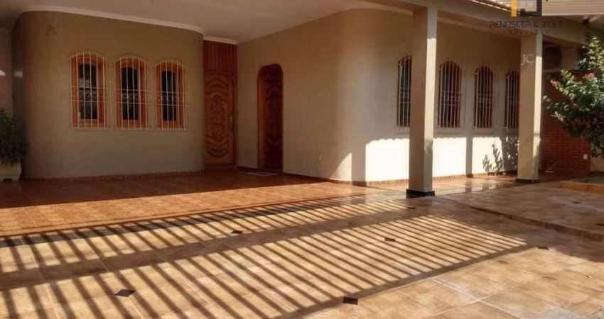 Casa com 3 dormitórios, 280 m² - venda por R$ 990.000 ou aluguel por R$ 6.000/mês - Santos Dumont - São José do Rio Preto/SP