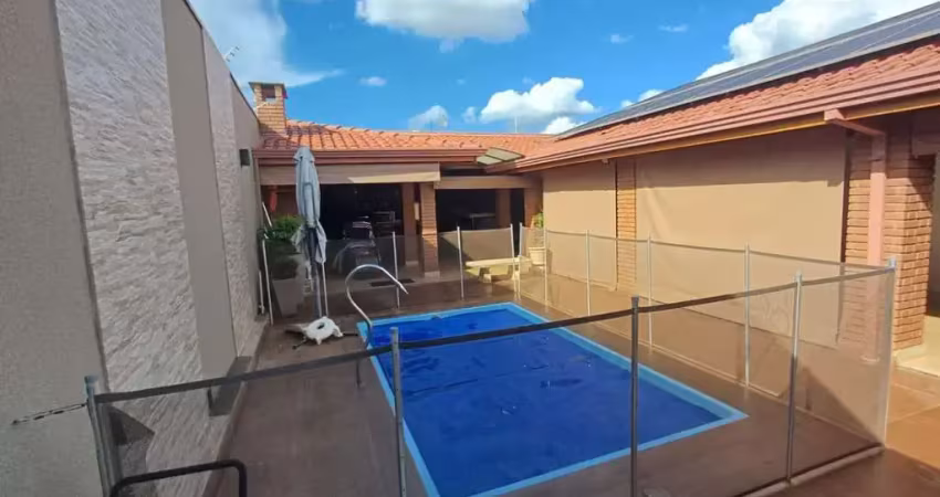 Casa com 3 dormitórios à venda, 330 m² por R$ 1.300.000 - Jardim Aclimação - São José do Rio Preto/SP