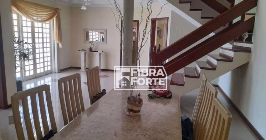 Linda casa no Taquaral em bolsão tranquilo  4 dormitórios sendo 3 stes