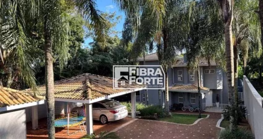Maravilhosa casa à venda em Souzas na cidade de Campinas com 3 suites e 280 úteis