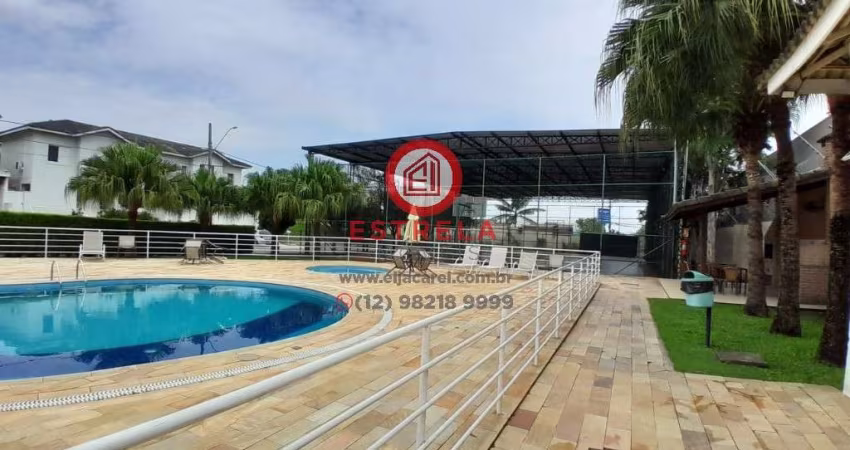 Casa de Luxo em Condomínio para Locação em Jacareí-SP, 3 Quartos, 1 Suíte, 2 Salas, 1 Banheiro, 4 Vagas, 200m²