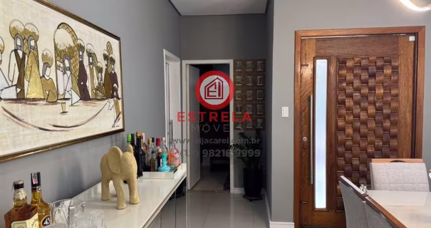 Imperdível oportunidade: Casa à venda em Jacareí-SP, Residencial Santa Paula, 4 quartos, 1 suíte, 2 banheiros, 2 vagas, 233 m².