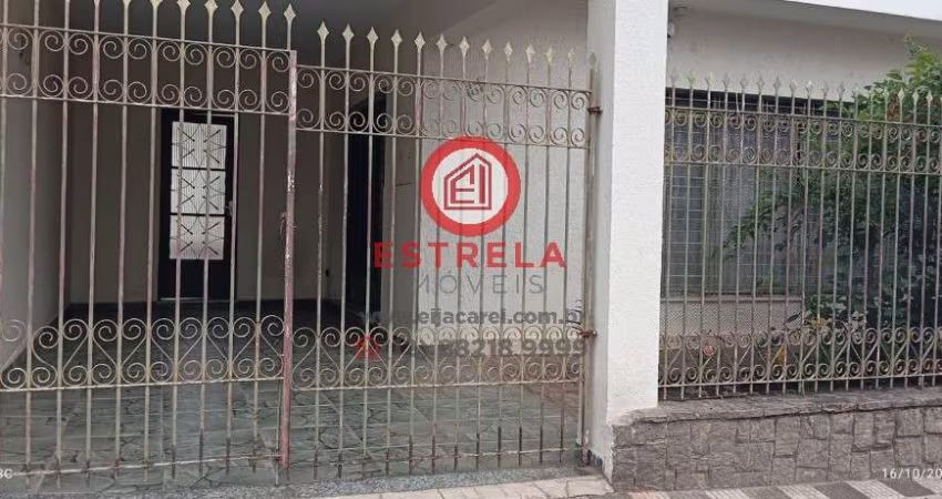 Imperdível! Casa à venda em Jacareí-SP, Jardim Pereira do Amparo: 2 quartos, 1 suíte, 1 sala, 1 vaga, 187,32m².