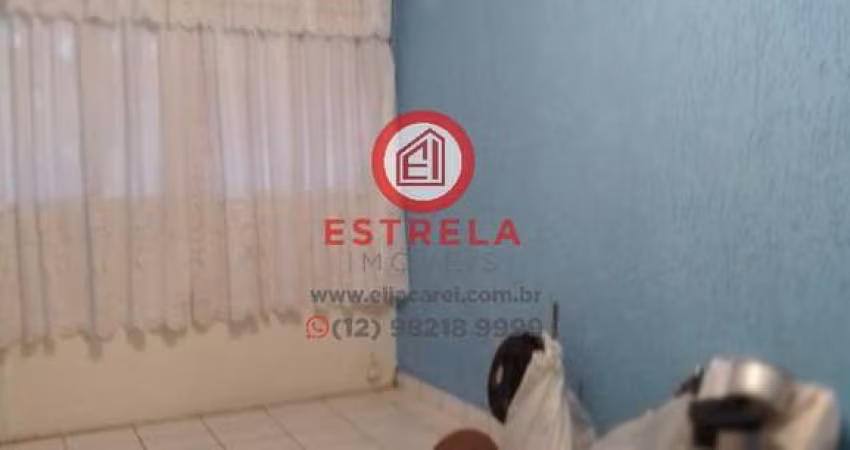 Imperdível oportunidade de casa à venda em Jacareí-SP, Vila Formosa! 3 quartos, 1 sala, 1 banheiro, 2 vagas, 137,03m². Confira!