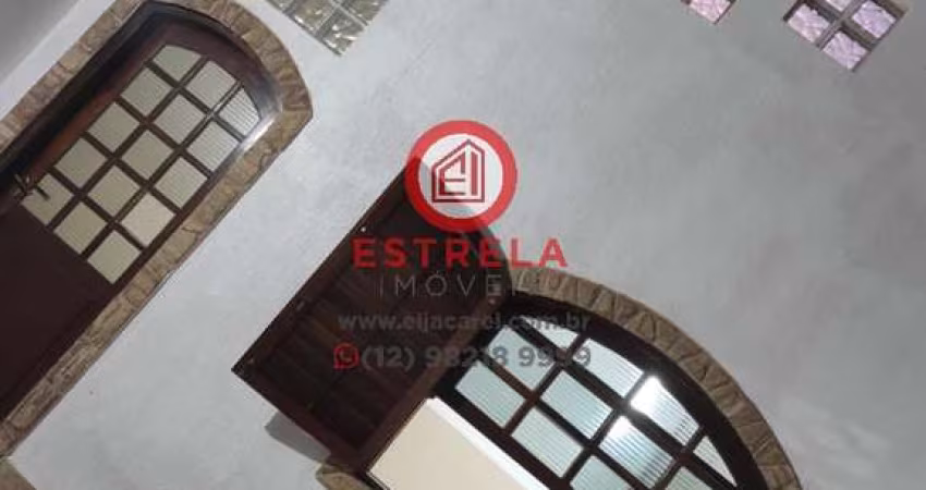 Casa à venda em Jacareí-SP, Parque Nova América: 3 quartos, 1 sala, 2 banheiros, 2 vagas de garagem, 100m² de área.