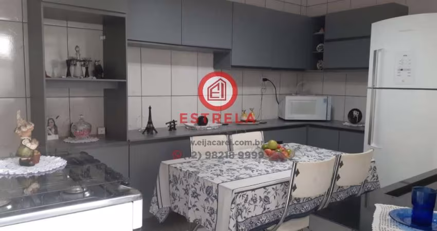 Imperdível! Casa à venda em Jacareí-SP, Parque Santo Antônio: 04 quartos, 02 banheiros, 02 vagas, 127,17 m² de área.