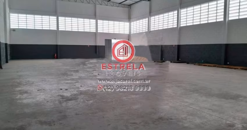 Aluguel de Galpão Industrial em Condomínio de Alto Padrão em Jacareí-SP, no Bairro Rio Abaixo: 3 Salas, 6 Banheiros, 8 Vagas, 800m².