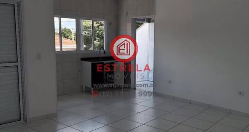 Aluguel de Casa no Jardim Paraíba, Jacareí-SP: 1 Quarto, 1 Sala, 1 Banheiro e Vaga na Garagem!
