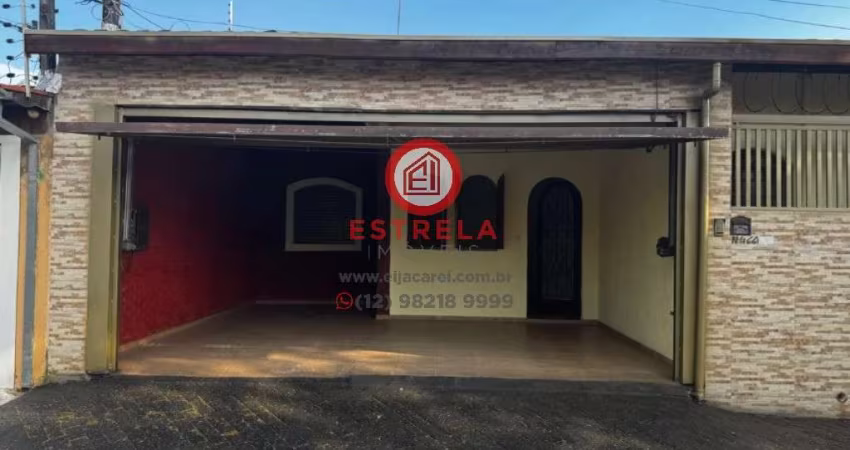 Imperdível: Casa à venda na Vila Zezé, Jacareí-SP, com 4 quartos, 1 sala, 3 banheiros, 3 vagas de garagem e 197m² de área total!
