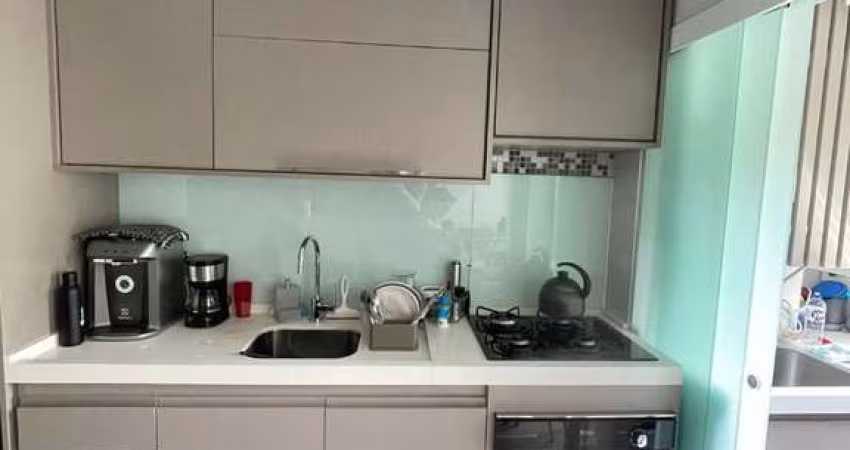 Pinheiros Apartamento A Venda 2 Quartos 58m2 Reformado Com Armarios Planejados.