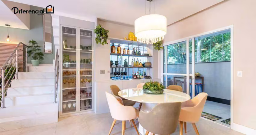 Casa com 3 dormitórios à venda por R$ 2.150.000,00 - Boa Vista - Curitiba/PR