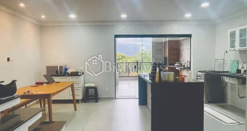 Casa duplex - Em residencial fechado em campo grande