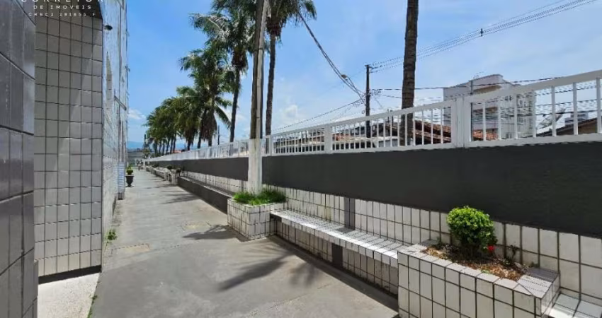 Lindissimo Kitao em Mirim - Praia Grande

32m2
Apenas 100m da praia, 
Com lazer no condominio: Salao de Festas, jogos, churrasqueira.
Portaria  24hs
Rede de Serviços interna. 

Excelente para Veraneio