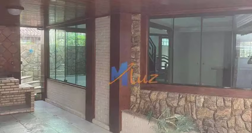Venda de Casa em Rio das Ostras  - Conforto e Espaço para Sua Família!