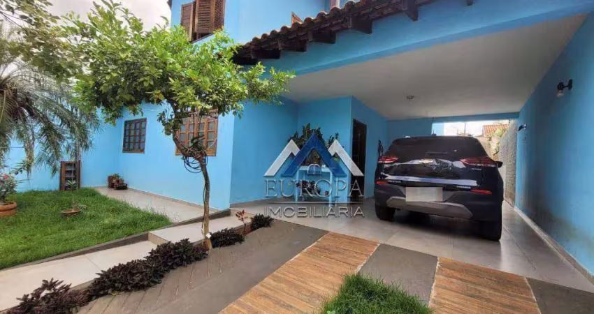 Sobrado com 4 dormitórios à venda, 180 m² por R$ 850.000,00 - Industrial - Londrina/PR