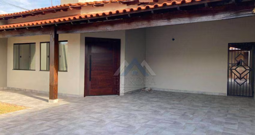 Casa com 3 dormitórios à venda, 176 m² por R$ 870.000,00 - Jardim Tarumã - Londrina/PR