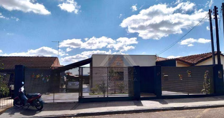 Casa com 3 dormitórios à venda, 148 m² por R$ 320.000,00 - Jardim São Silvestre - Cornélio Procópio/PR
