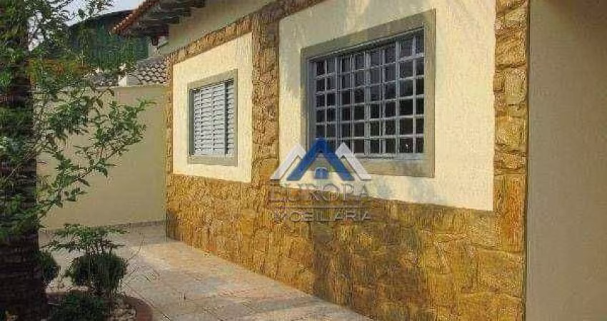 Casa com 3 dormitórios à venda, 140 m² por R$ 440.000,00 - Jardim do Lago - Cambé/PR
