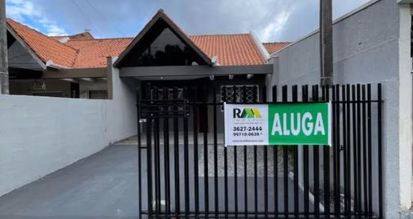 Casa Residencial com 3 quartos  para alugar, 135.00 m2 por R$2050.00  - Gralha Azul - Fazenda Rio Grande/PR