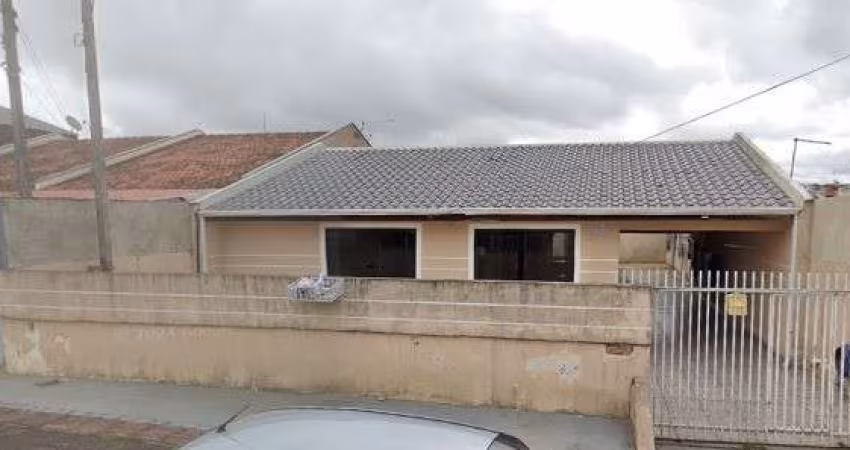 Casa Residencial com 3 quartos  para alugar, 130.00 m2 por R$2500.00  - Eucaliptos - Fazenda Rio Grande/PR