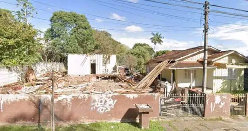 Terreno à venda na Rua Albano Reis, Bom Retiro, Curitiba