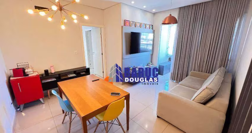 Vende-se lindo apartamento no edf. porto real com 03 quartos sendo 02 suítes, 02 vagas (lado a lado) e sol da manhã.