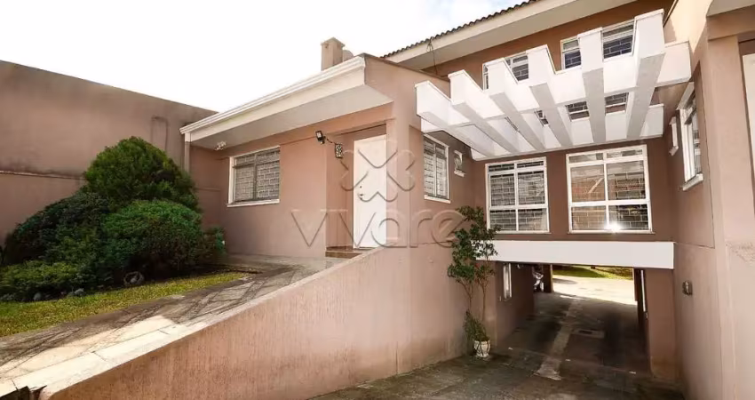 Casa com 3 quartos à venda na Kalil Antônio Farran, 104, Vista Alegre, Curitiba