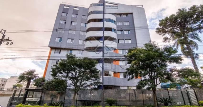 Apartamento com 3 quartos para alugar na Rua Alcebíades Plaisant, 850, Água Verde, Curitiba