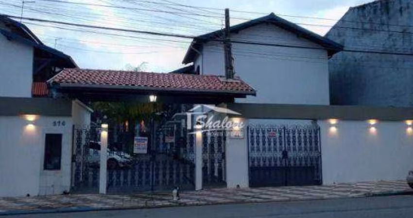 VENDE-SE | SOBRADO EM CONDOMÍNIO | CENTRO
