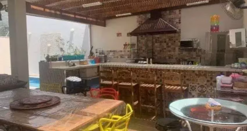 Casa com 6 quartos à venda na Rua Antônia Aparecida Coteco, Pontal de Santa Marina, Caraguatatuba