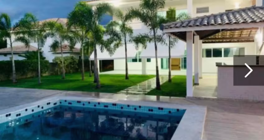 Vendo ou alugo - casa alto padrao com 05 suites, area privativa de 880 m2, no condominio busca vida buscaville. - na estrada do coco.