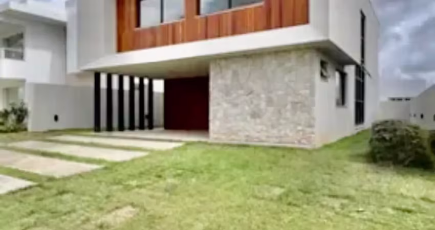 Vendo casa de 4/4, sendo 03 suites, com area privativa de 280  m², infraestrutura de clube completa - localização privilegiada - no condomínio  alphaville litoral norte 2 - na estrada do coco