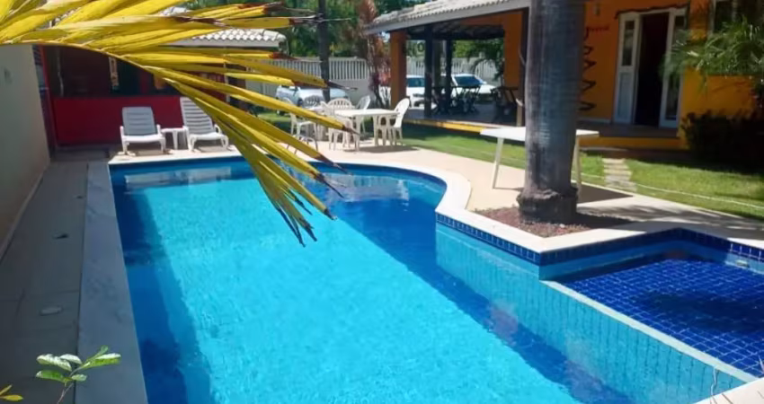 Vendo  prédio comercial com  20 suites, área privativa de 600  m2, em stela maris - em salvador