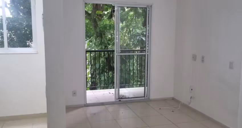 Lindo apartamento pronto para morar - 2 quartos com 1 suíte