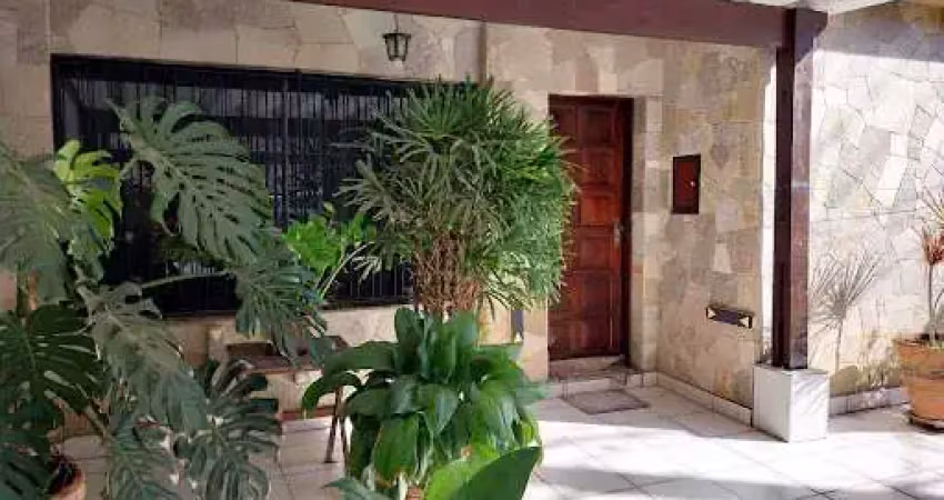 Excelente sobrado 12o metros de área construída, jardim hollywood, são bernardo do campo.