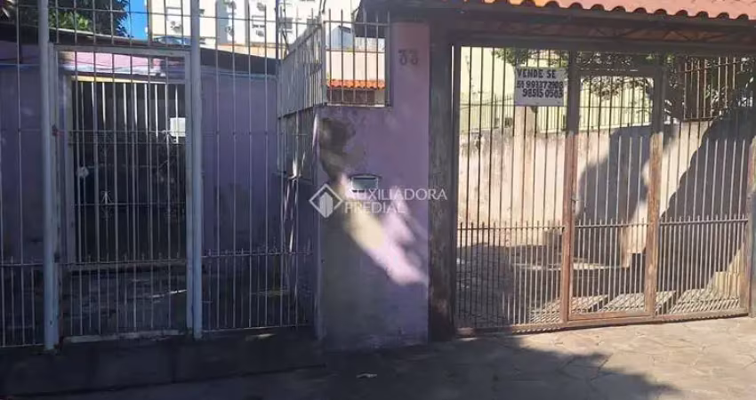 Terreno à venda na Rua Palestina, 33, Bom Jesus, Porto Alegre