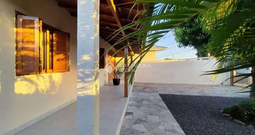 Casa com 2 quartos à venda na Rua Manoel Calbo, 250, Olaria, Canoas