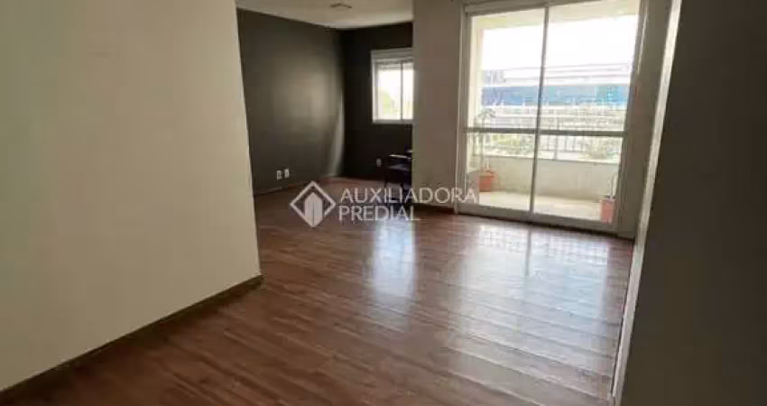 Apartamento com 3 quartos à venda na Rua Airton Ferreira da Silva, 295, Farrapos, Porto Alegre