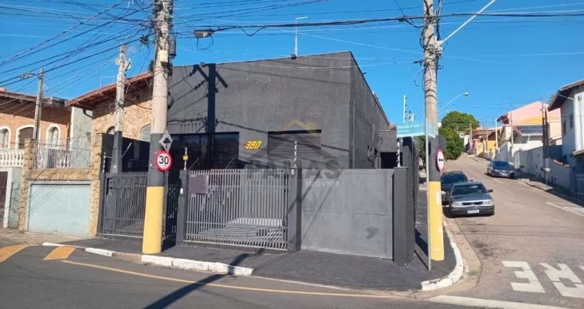 Casa Comercial para locação no Bairro Barra Funda em Vinhedo/SP