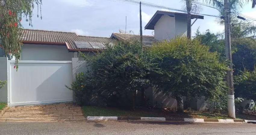 Excelente casa no Condominio Recanto dos Paturis em Vinhedo/SP.