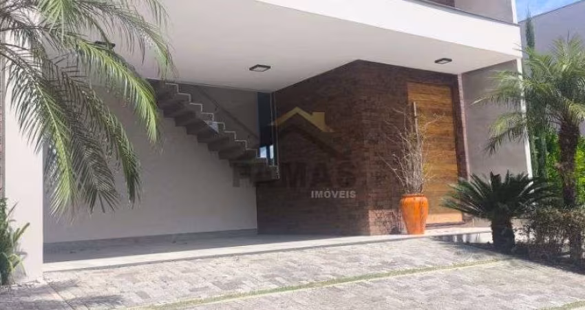 Luxuosa Casa Térrea no Condomínio Campo de Toscana  – 4 Suítes, Piscina Aquecida, em Área Nobre de Vinhedo!