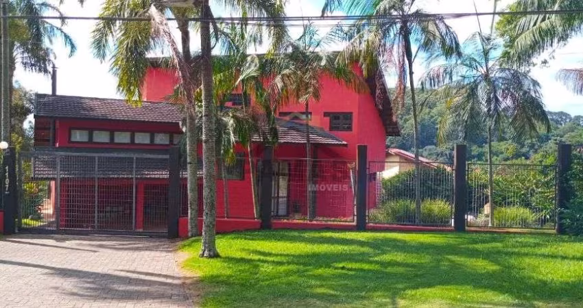 Casa a venda e locação no Condomínio Vale da Santa Fé em Vinhedo/SP