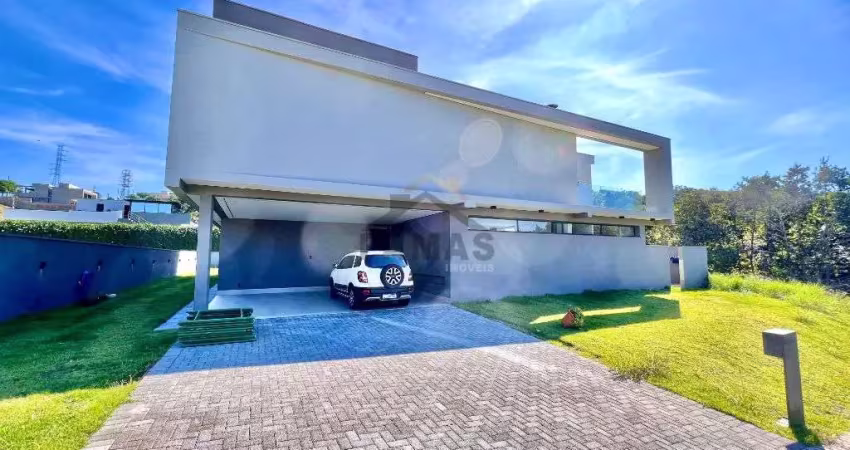 Casa com lindo projeto arquitetonico a venda no condominio Campo de Toscana em Vinhedo – 361m2 e vista para area verde