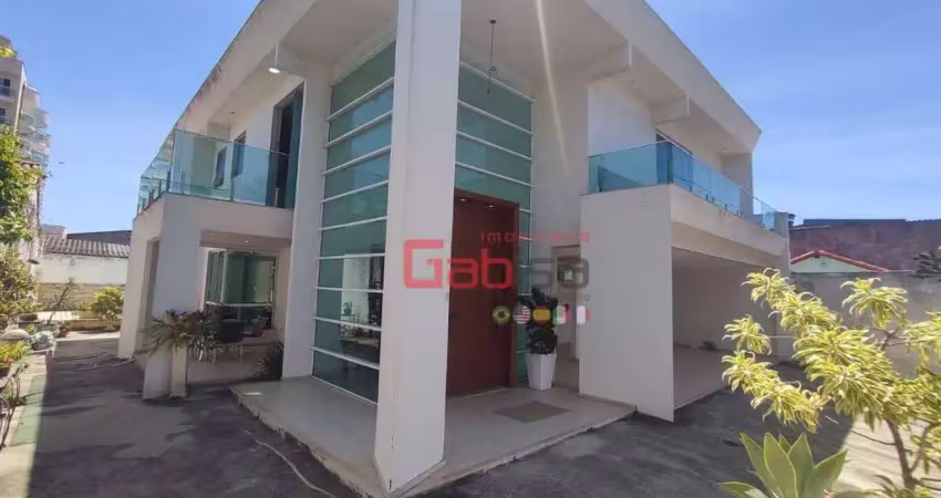Casa com 3 dormitórios à venda, 480 m² por R$ 1.400.000,00 - Braga - Cabo Frio/RJ