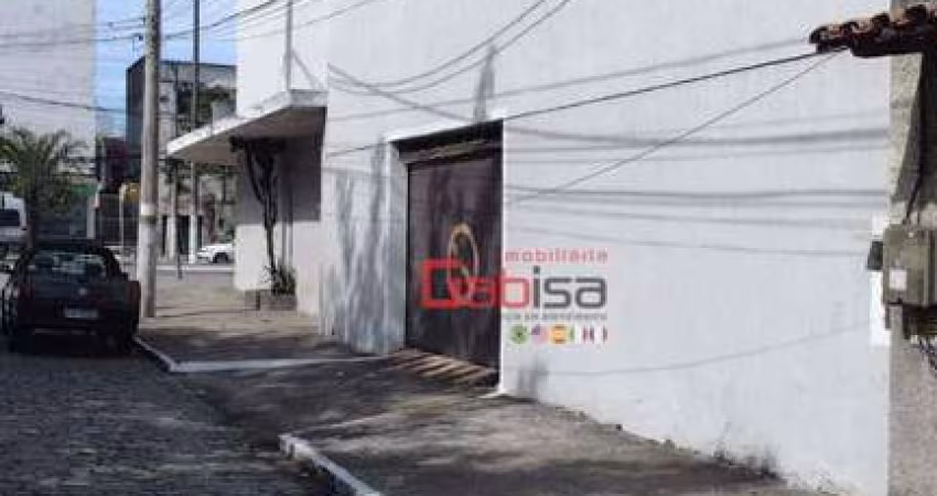 Galpão à venda, 530 m² por R$ 2.600.000,00 - Centro - Cabo Frio/RJ