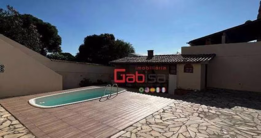 Casa com 4 dormitórios à venda, 160 m² por R$ 440.000,00 - Caminho de Búzios - Cabo Frio/RJ