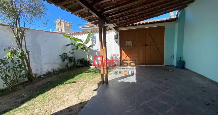 Casa com 3 dormitórios à venda, 196 m² por r$ 500.000,00 - foguete - cabo frio/rj