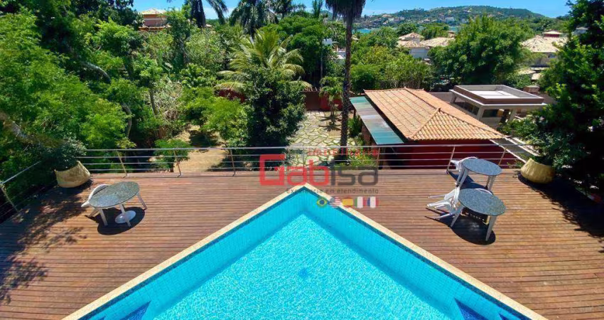 Mansão de Alto Padrão na Ferradura, Búzios – Casa com 6 Suítes e Vista Maravilhosa