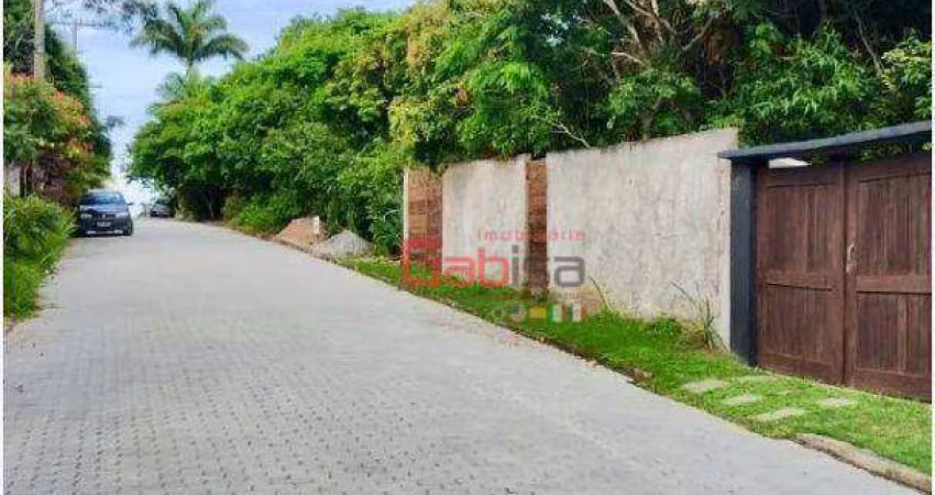 Terreno à venda, 450 m² por R$ 220.000,00 - Caravelas - Armação dos Búzios/RJ